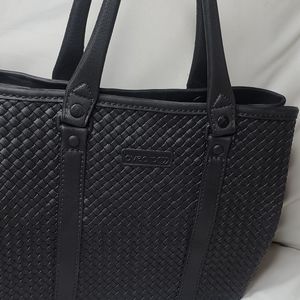 Basic black hand bag